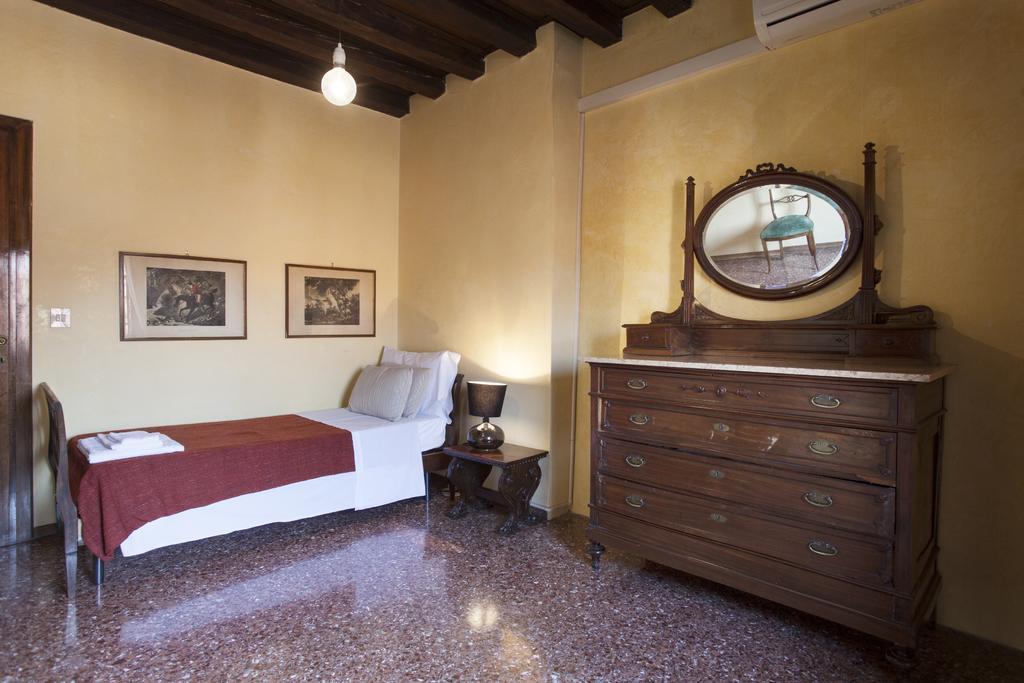 Palazzo Valmarana Braga Apartamento Vicenza Exterior foto